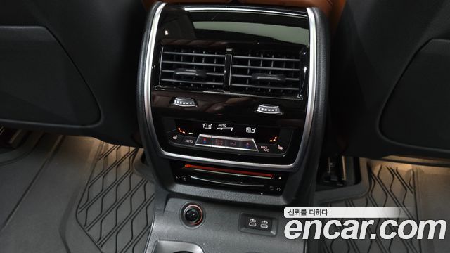 BMW X7 (G07) xDrive 40d Design Pure Excellence 6-Seater 2020 — фото 18