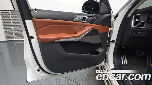 BMW X7 (G07) xDrive 40d Design Pure Excellence 6-Seater 2020 — фото 24