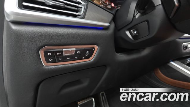 BMW X7 (G07) xDrive 40d Design Pure Excellence 6-Seater 2020 — фото 32