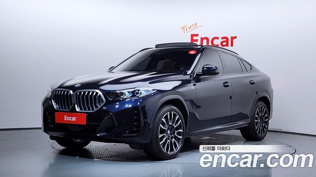 BMW X6 (G06) xDrive40i M Sport 2025 — фото 1