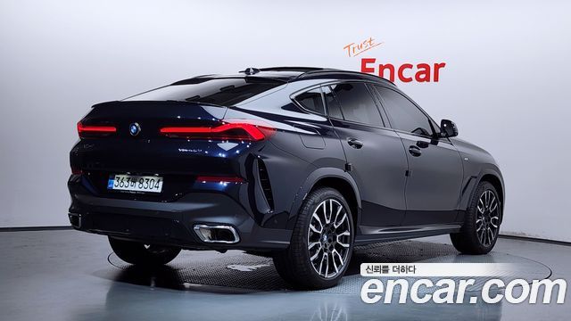 BMW X6 (G06) xDrive40i M Sport 2025 — фото 2
