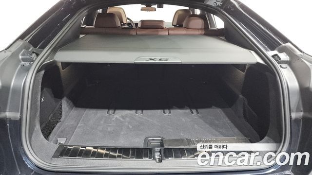 BMW X6 (G06) xDrive40i M Sport 2025 — фото 19