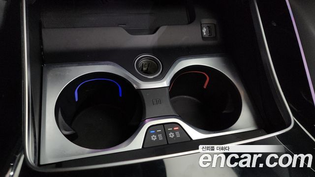 BMW X6 (G06) xDrive40i M Sport 2025 — фото 29