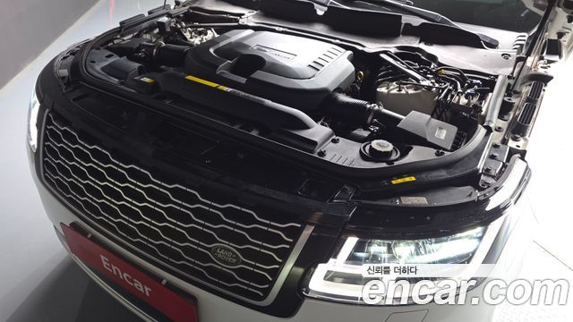 Land Rover Range Rover (IV) D350 AB Disel 2022 — фото 6