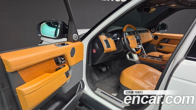 Land Rover Range Rover (IV) D350 AB Disel 2022 — фото 10