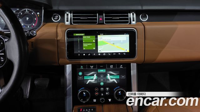 Land Rover Range Rover (IV) D350 AB Disel 2022 — фото 15