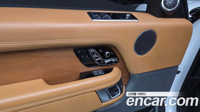 Land Rover Range Rover (IV) D350 AB Disel 2022 — фото 36