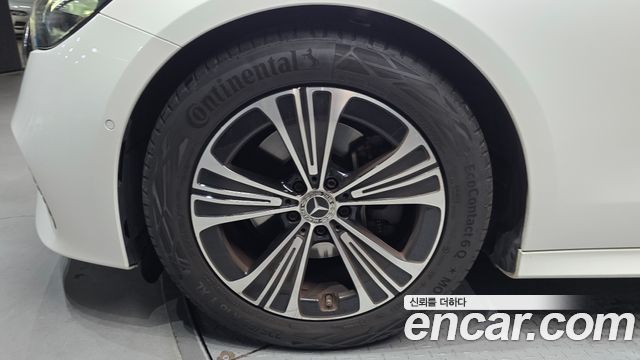 Mercedes-Benz E-Class (W214) E200 Avantgarde 2024 — фото 5