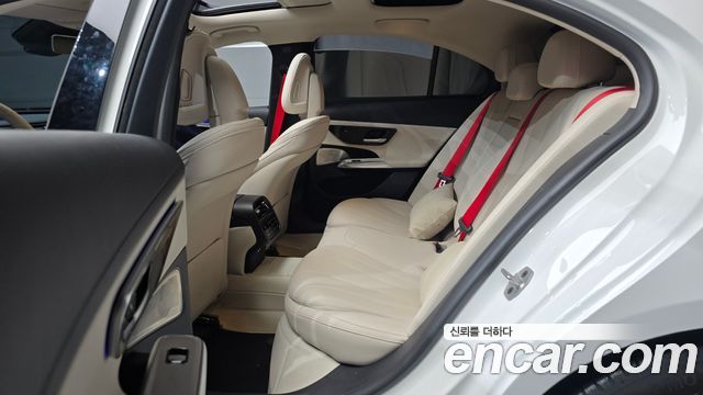 Mercedes-Benz E-Class (W214) E200 Avantgarde 2024 — фото 16