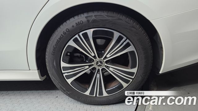 Mercedes-Benz E-Class (W214) E200 Avantgarde 2024 — фото 27