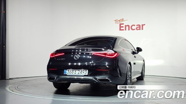 Mercedes-Benz CLE-Class (C236) CLE200 Coupe 2024 — фото 4