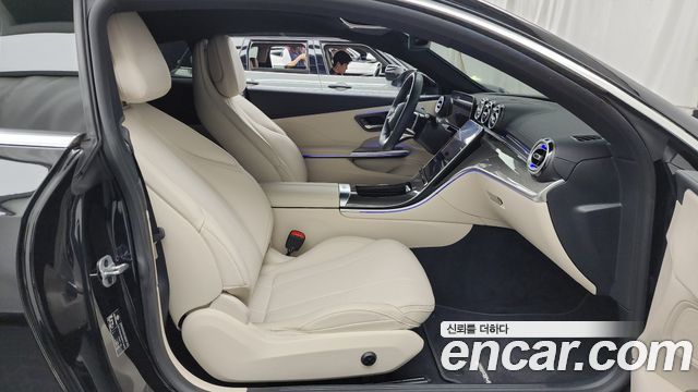 Mercedes-Benz CLE-Class (C236) CLE200 Coupe 2024 — фото 11