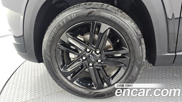 Chevrolet Trax Crossover 1.2 ACTIV Plus 2024 — фото 5