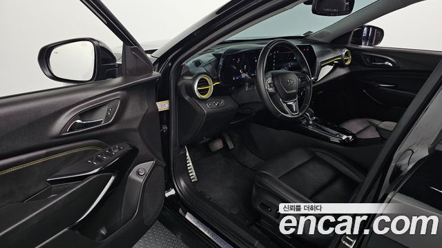 Chevrolet Trax Crossover 1.2 ACTIV Plus 2024 — фото 10