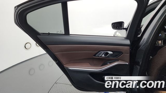 BMW 3 Series (G20) 320i M Sport 2022 — фото 25
