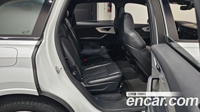 Audi Q7 (4M) 55 TFSI Quattro Premium 2021 — фото 11
