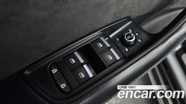 Audi Q7 (4M) 55 TFSI Quattro Premium 2021 — фото 38