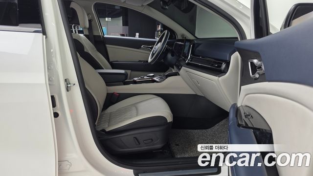 Kia Sportage (V) LPG 2.0 2WD Signature Gravity 2023 — фото 11