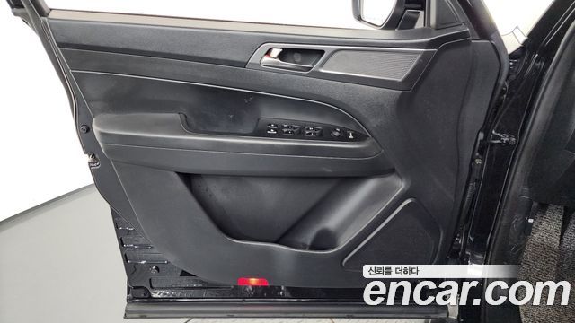 KG Mobility (SsangYong) Rexton Sports Diesel 2.2 4WD Culman Wild Plus 2024 — фото 24