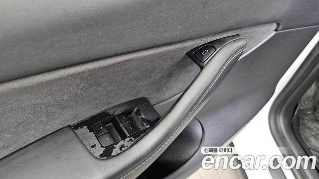 Tesla Model Y Long Range AWD 2021 — фото 27