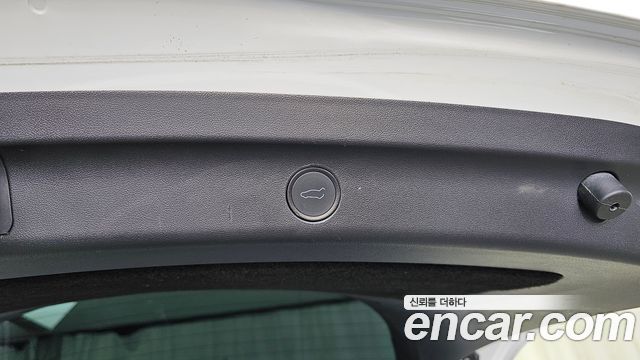 Tesla Model Y Long Range AWD 2021 — фото 29