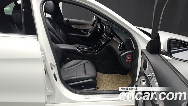 Mercedes-Benz C-Class (W205) C200 Avantgarde 2020 — фото 26