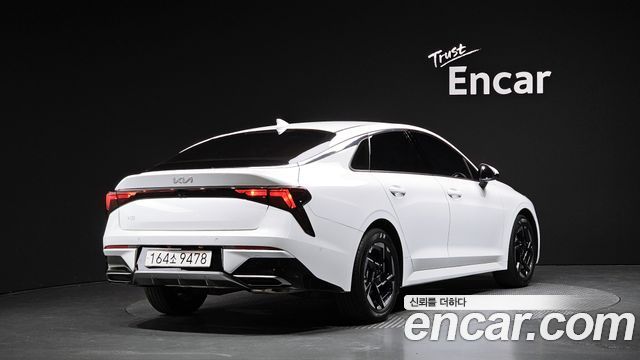 Kia K5 (III) 2.0 Noblesse 2024 — фото 2