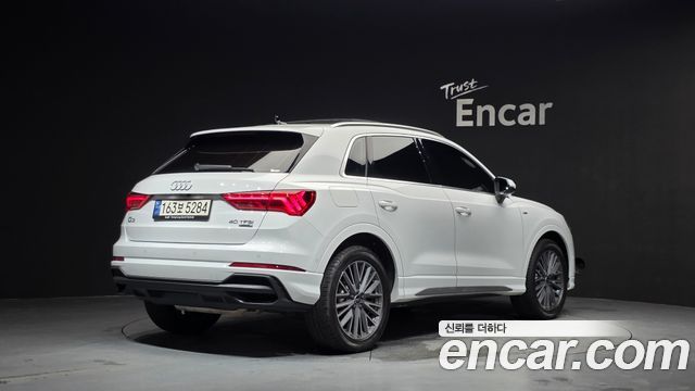 Audi Q3 (F3) 40 TFSI Quattro Premium 2024 — фото 2