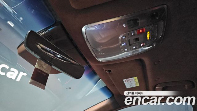 Genesis G90 (RS4) Gasoline 3.5 Turbo AWD 2023 — фото 19