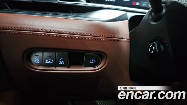 Genesis G90 (RS4) Gasoline 3.5 Turbo AWD 2023 — фото 20