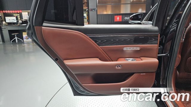 Genesis G90 (RS4) Gasoline 3.5 Turbo AWD 2023 — фото 25