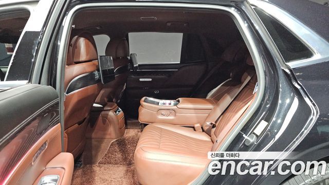 Genesis G90 (RS4) Gasoline 3.5 Turbo AWD 2023 — фото 26