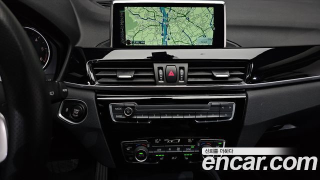 BMW X1 (F48) xDrive 18d 2017 — фото 18