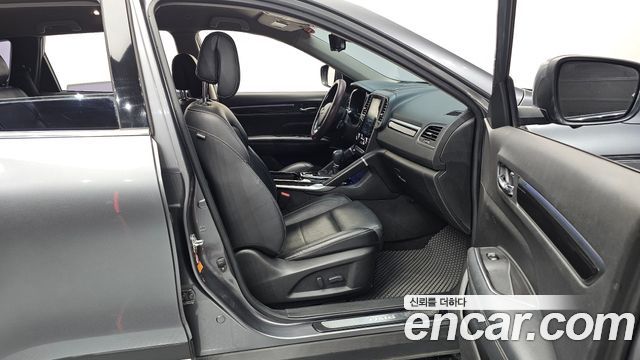 Renault Korea QM6 Diesel 2WD RE Signature 2017 — фото 26