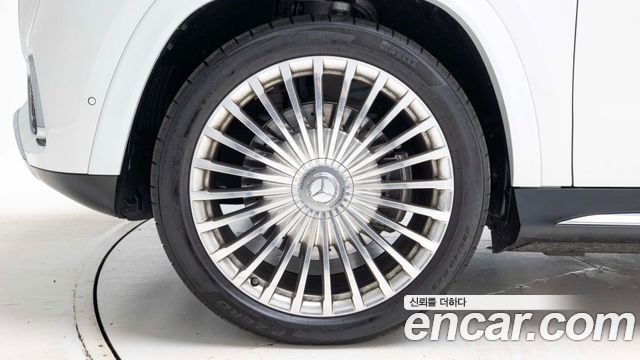 Mercedes-Benz GLS-Class (X167) Maybach GLS600 4MATIC 2025 — фото 5
