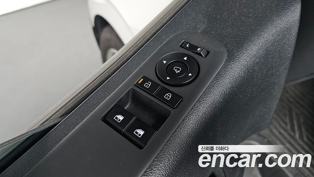 Hyundai ST1 Cargo Premium 2026 — фото 19