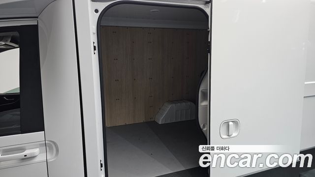 Hyundai ST1 Cargo Premium 2026 — фото 29