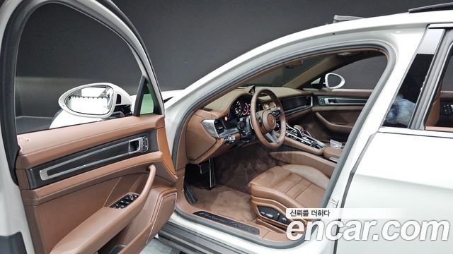 Porsche Panamera (971) 2.9 AWD E-Hybrid Platinum Edition 2023 — фото 10