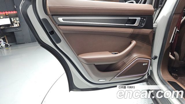 Porsche Panamera (971) 2.9 AWD E-Hybrid Platinum Edition 2023 — фото 25