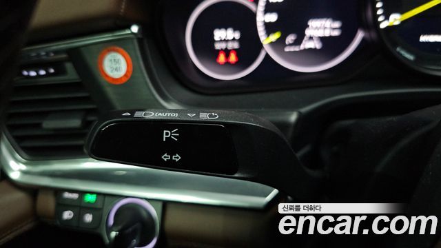 Porsche Panamera (971) 2.9 AWD E-Hybrid Platinum Edition 2023 — фото 30