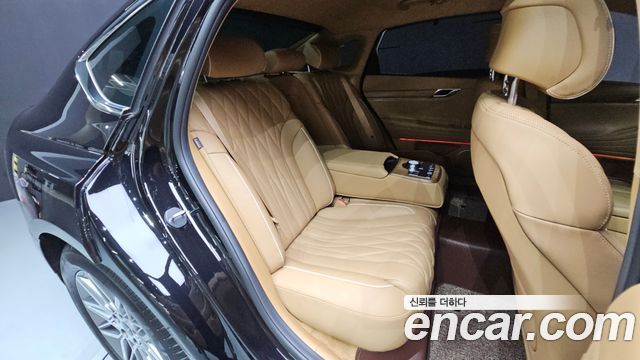 Genesis G80 (RG3) Gasoline 2.5 Turbo AWD 2025 — фото 11