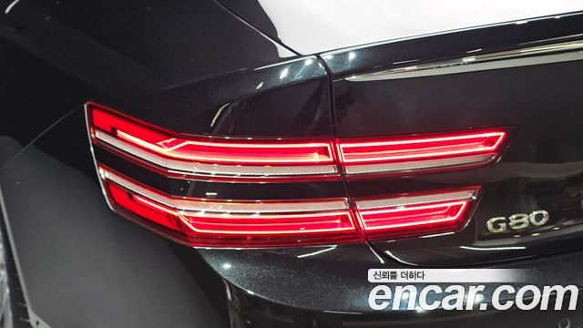 Genesis G80 (RG3) Gasoline 2.5 Turbo AWD 2025 — фото 23