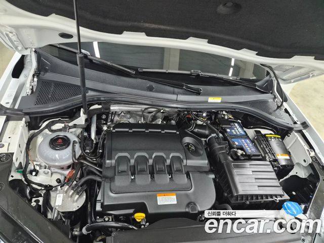 Volkswagen Tiguan (II) 2.0 TDI Premium 2020 — фото 6