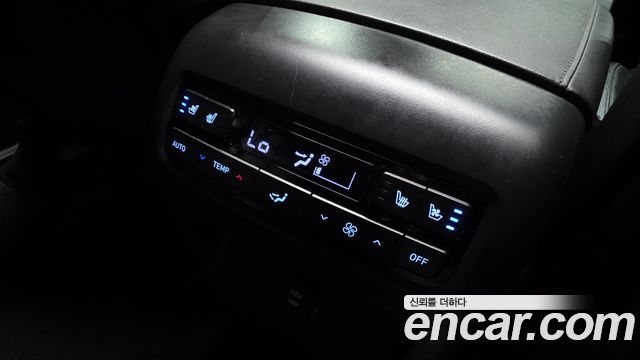 Hyundai Palisade Diesel 2.2 2WD Prestige 2023 — фото 18