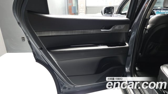Hyundai Palisade Diesel 2.2 2WD Prestige 2023 — фото 25