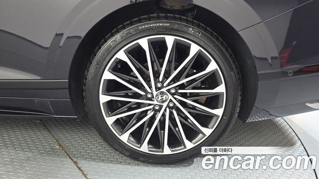 Hyundai Grandeur (GN7) 3,5 Gasoline 4WD Calligraphy 2025 — фото 21