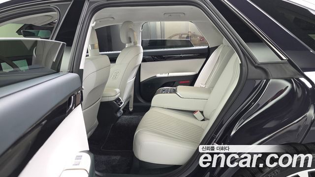 Hyundai Grandeur (GN7) 3,5 Gasoline 4WD Calligraphy 2025 — фото 26