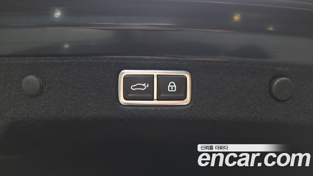 Hyundai Grandeur (GN7) 3,5 Gasoline 4WD Calligraphy 2025 — фото 31