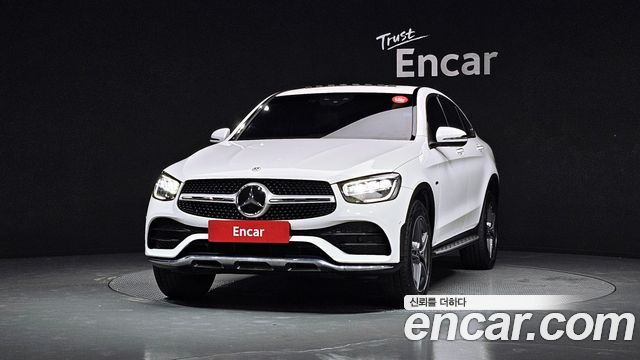 Mercedes-Benz GLC-Class (X253) GLC300e 4MATIC Coupe 2021 — фото 3