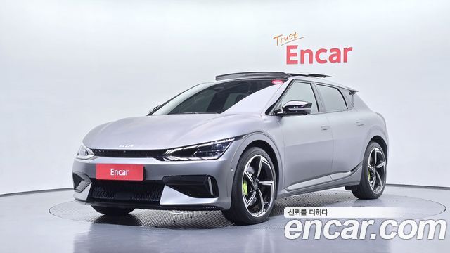 Kia EV6 GT 4WD 2023 — фото 1